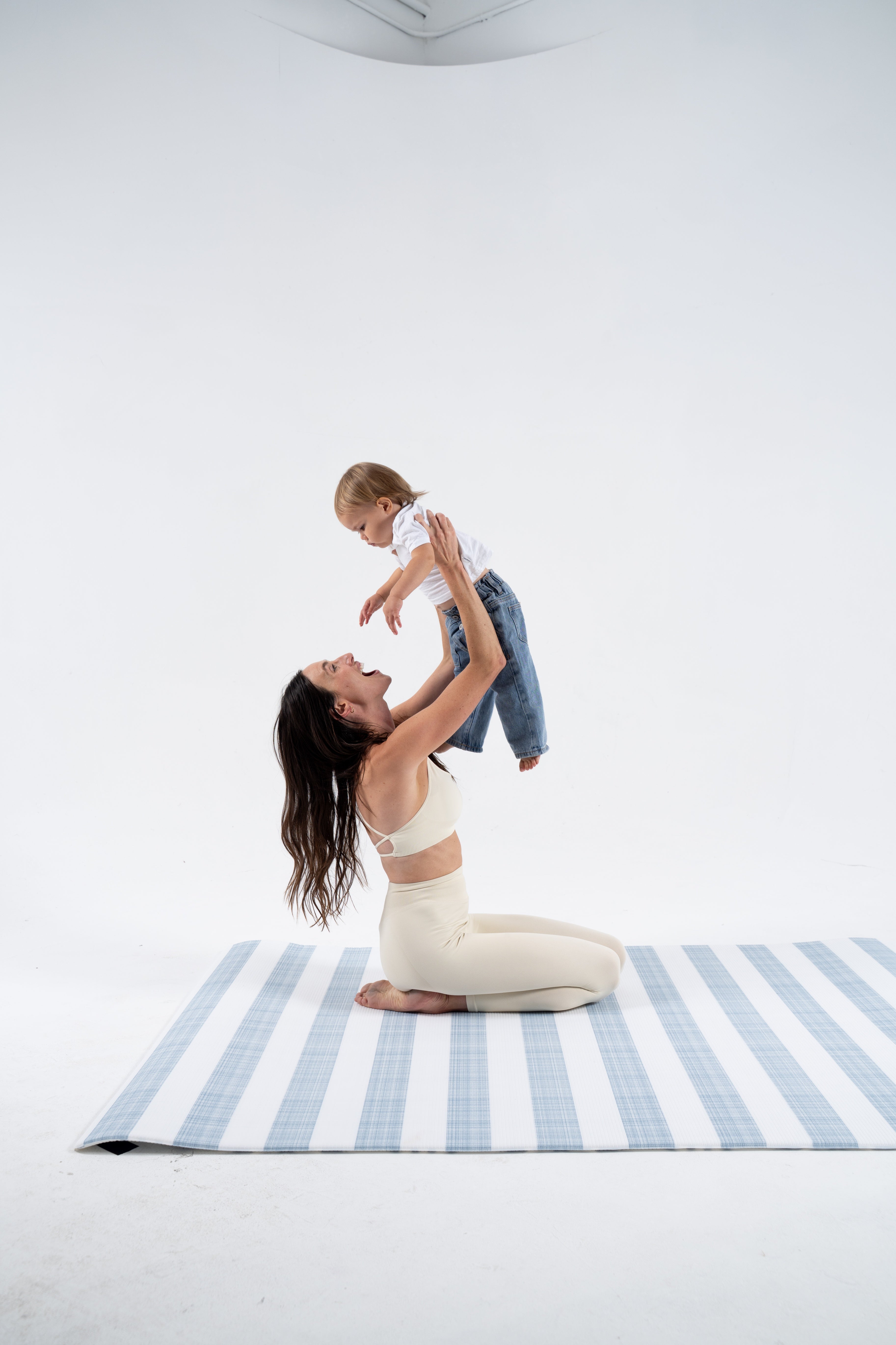 The Best AI Tools for Moms in 2026 (That Actually Reduce Your Mental Load)