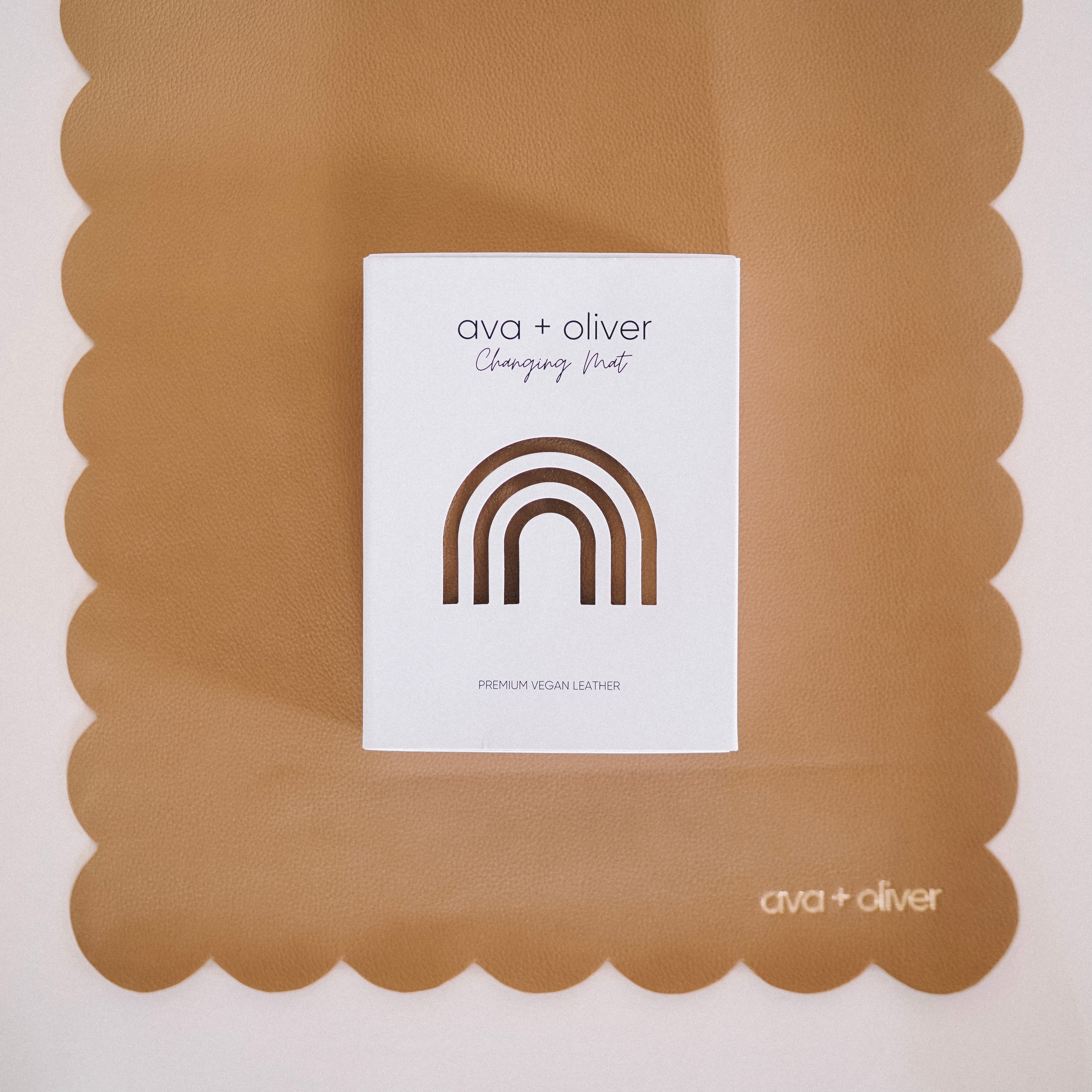 Vegan Leather Changing Mat, Caramel Scallop